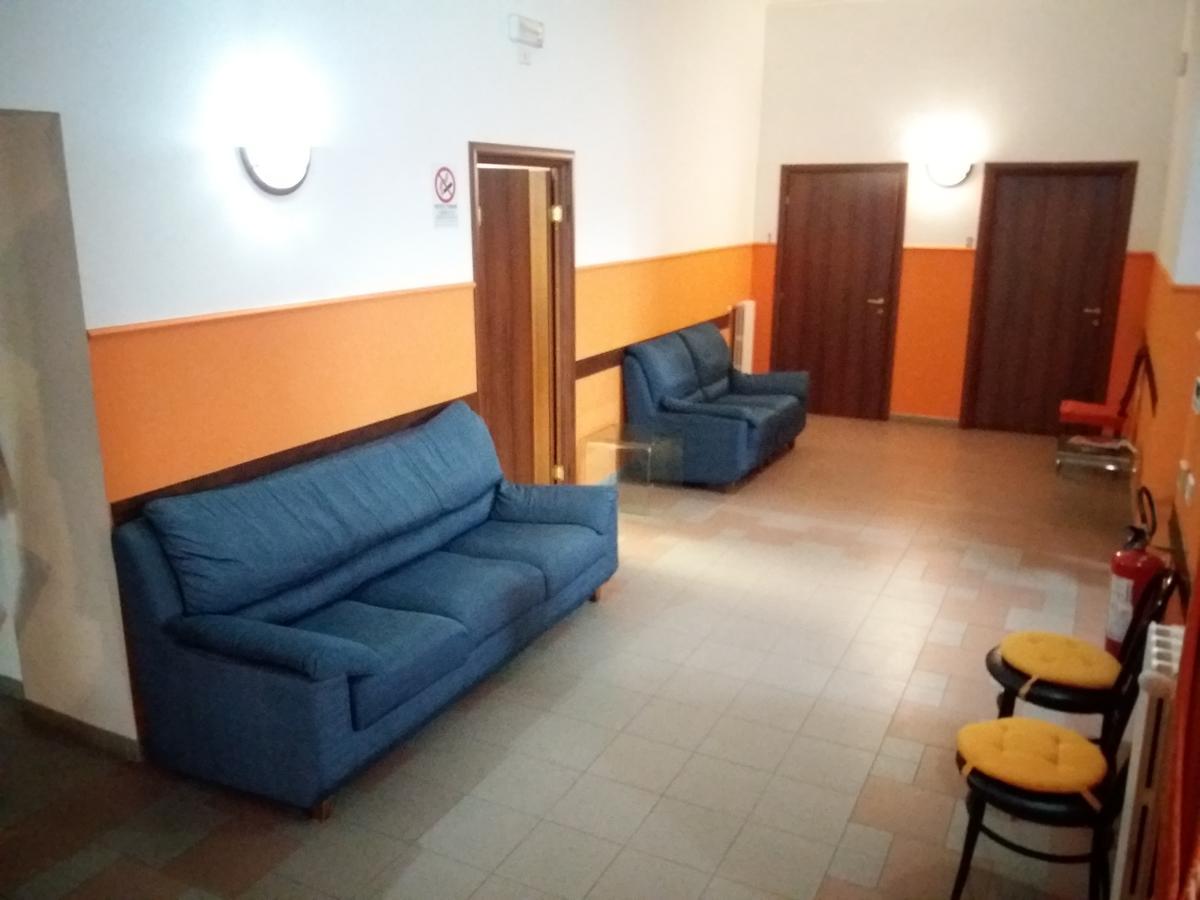 Ostello Ortensi Farnese Buitenkant foto
