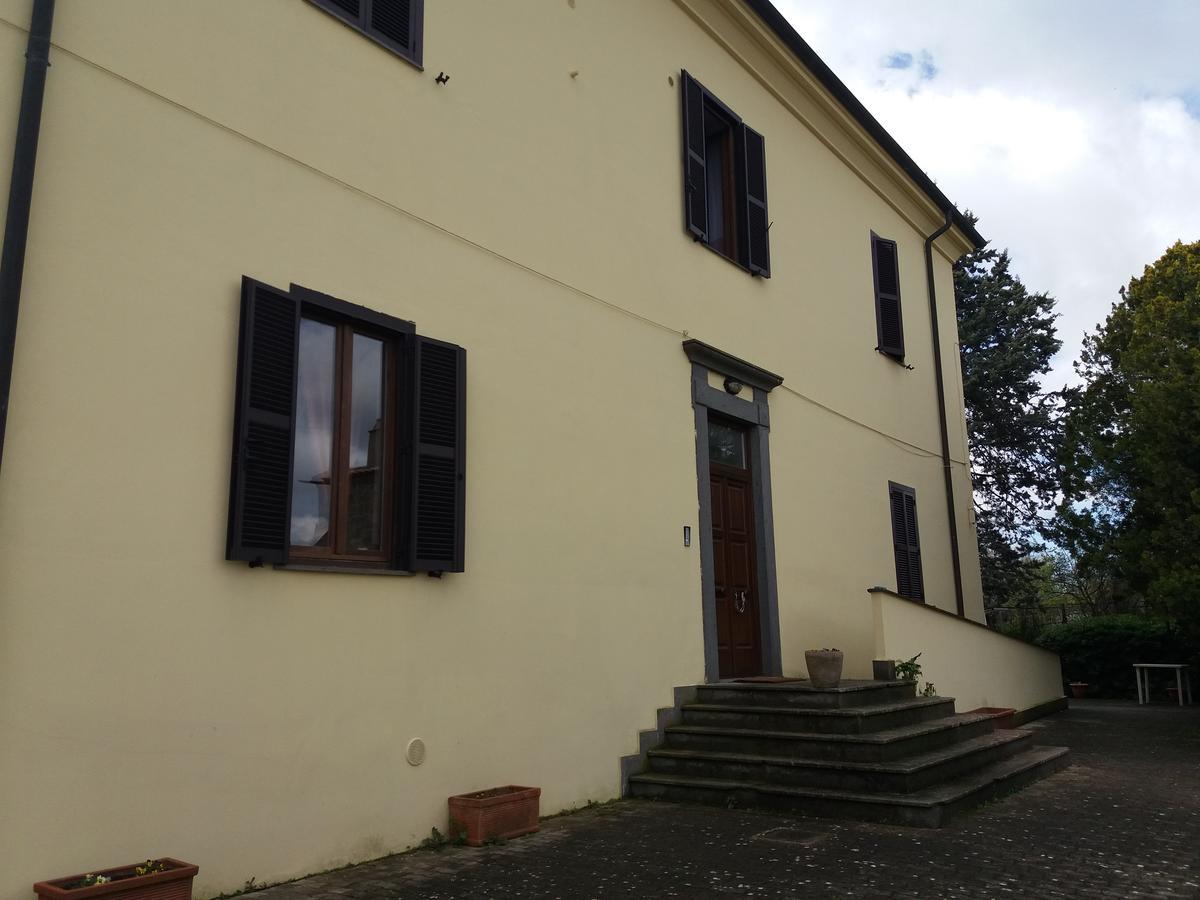 Ostello Ortensi Farnese Buitenkant foto